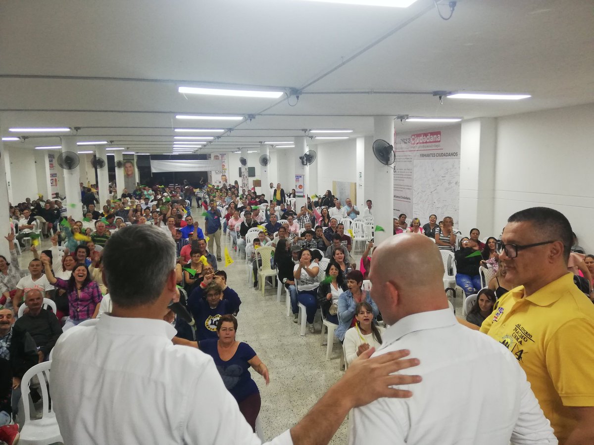 Bayron Caro tweet media