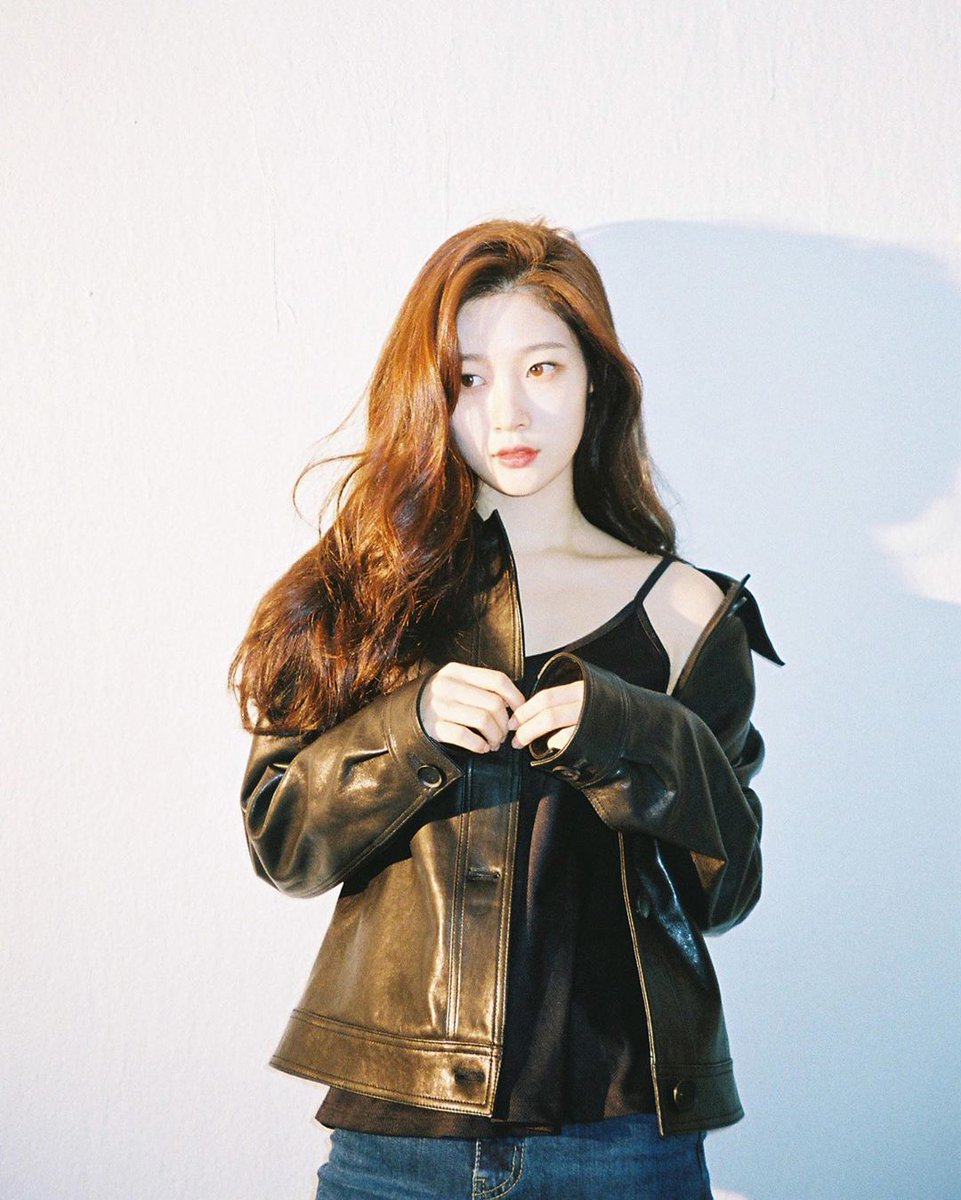 Jung Chaeyeon Global tweet media