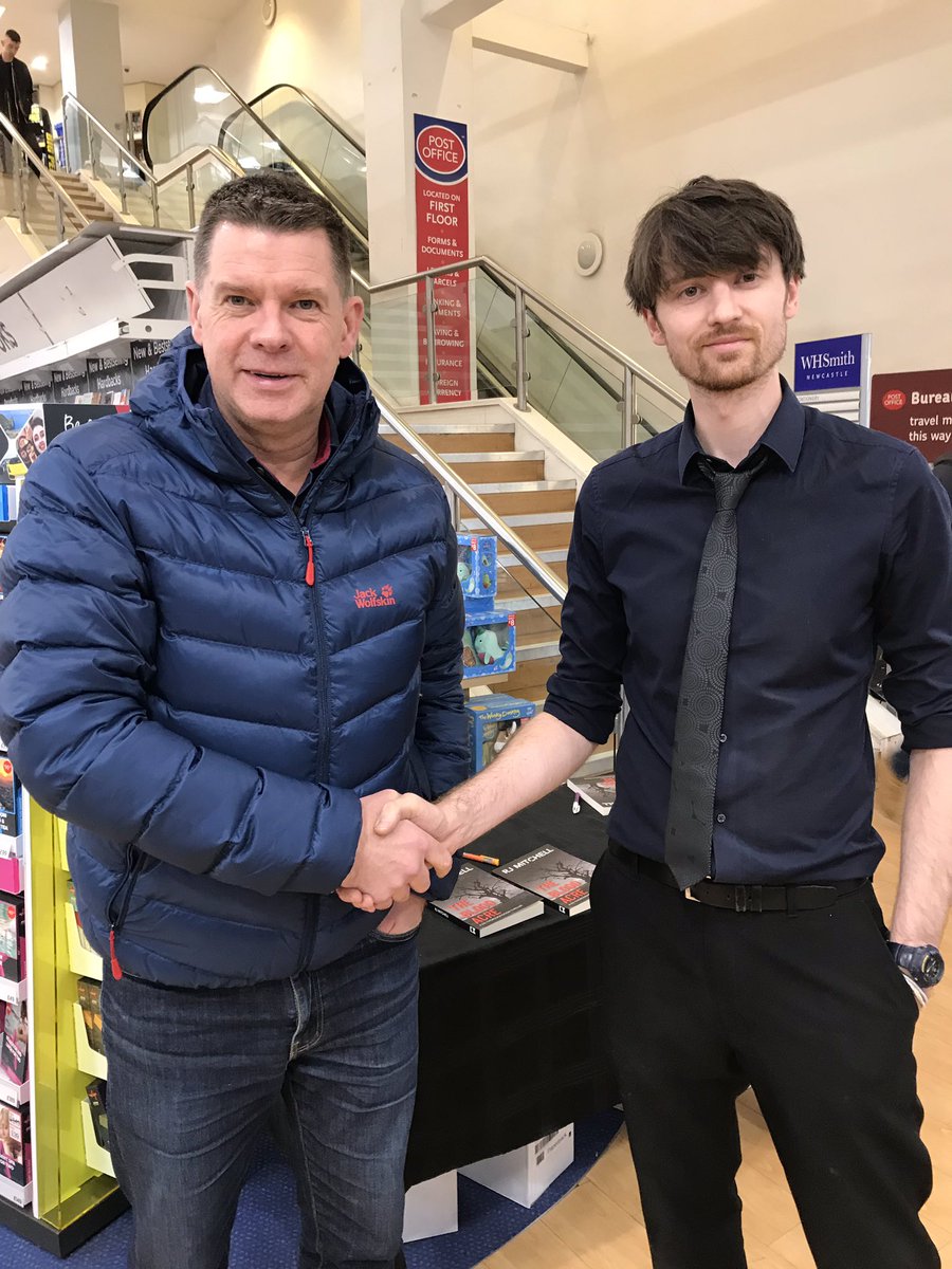 spitfiremedia's tweet photo. Huge ta to #Newcastle @WHSmith GM Chris for helping me to 40 sales doon the Toon!! @MJPGroup @SusanMLitAgency https://t.co/JNq6FyOCFi