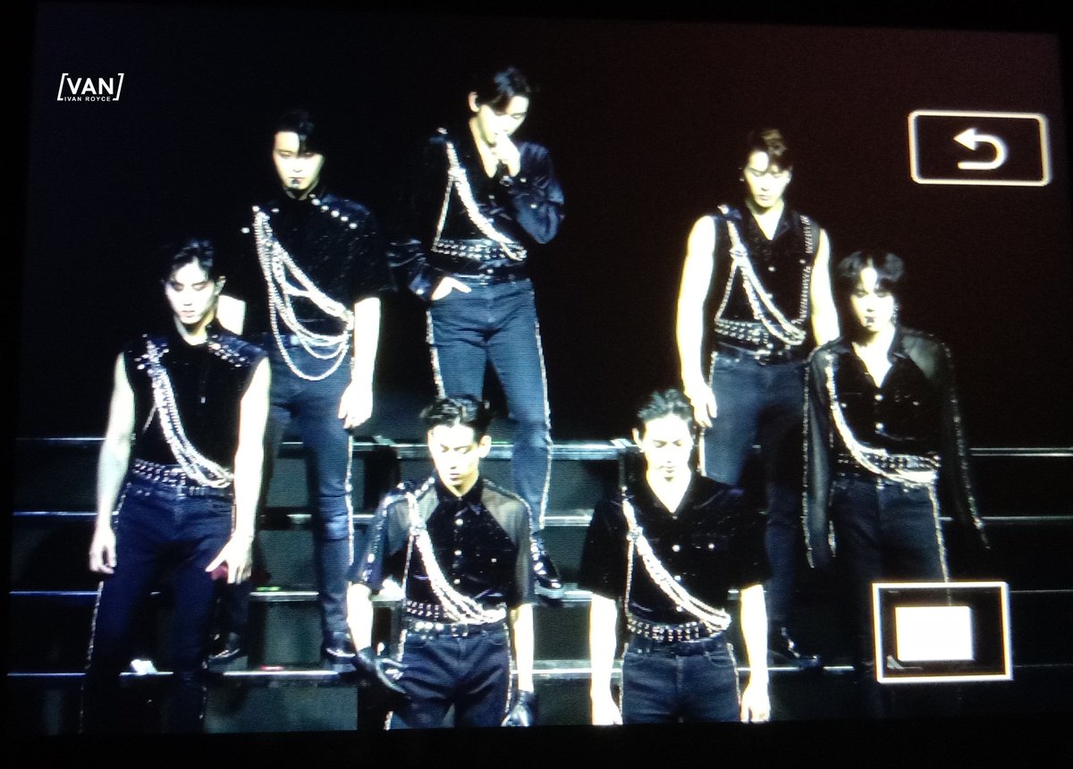 ivaroycep's tweet photo. Preview. 💚
#GOT7 #Mark #JB #Jinyoung #Jacksom #Youngjae #Bambam #Yugyeom
#GOT7KeepSpinninginMNL https://t.co/KkDnEZjZcU