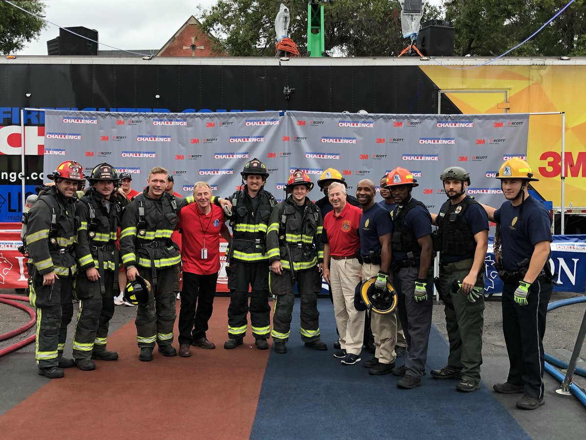 This morning your hometown MPD participated in the Guns vs. Hoses 3M Scott Firefighter Combat Challenge. We faced off against Montgomery Fire/Rescue. Lieutenant Mackey, Lieutenant Ferguson, Sergeant Scott, Officer Albrecht, and Officer Booker participated in the challenge.