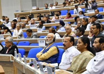 NITIAayog's tweet photo. The 5th #NITILecture saw invigorating discussions on the role of financial sector in shaping #development

President of @WorldBank Group, @DavidMalpassWBG &amp; stalwarts of the industry highlighted role of digitization in achieving desired outcomes in the sector of financial growth https://t.co/gBFHdNNIiM