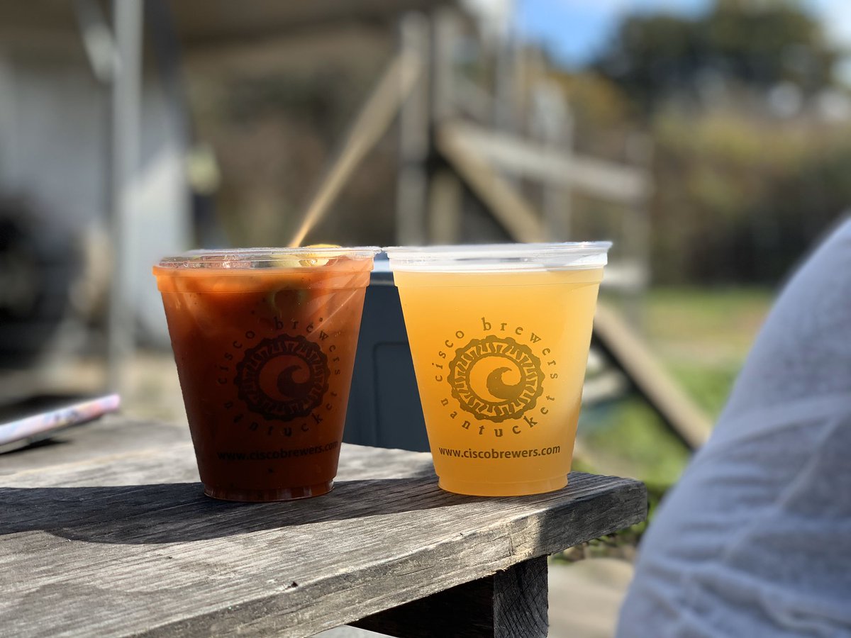 StrongSideBrew's tweet photo. Market research day! @CiscoBrewers and @CiscoBrewers888 never disappoint! Cheers!
#macraftbeer #nantucket #letshaveourselvesaday https://t.co/yid0qBdh4o