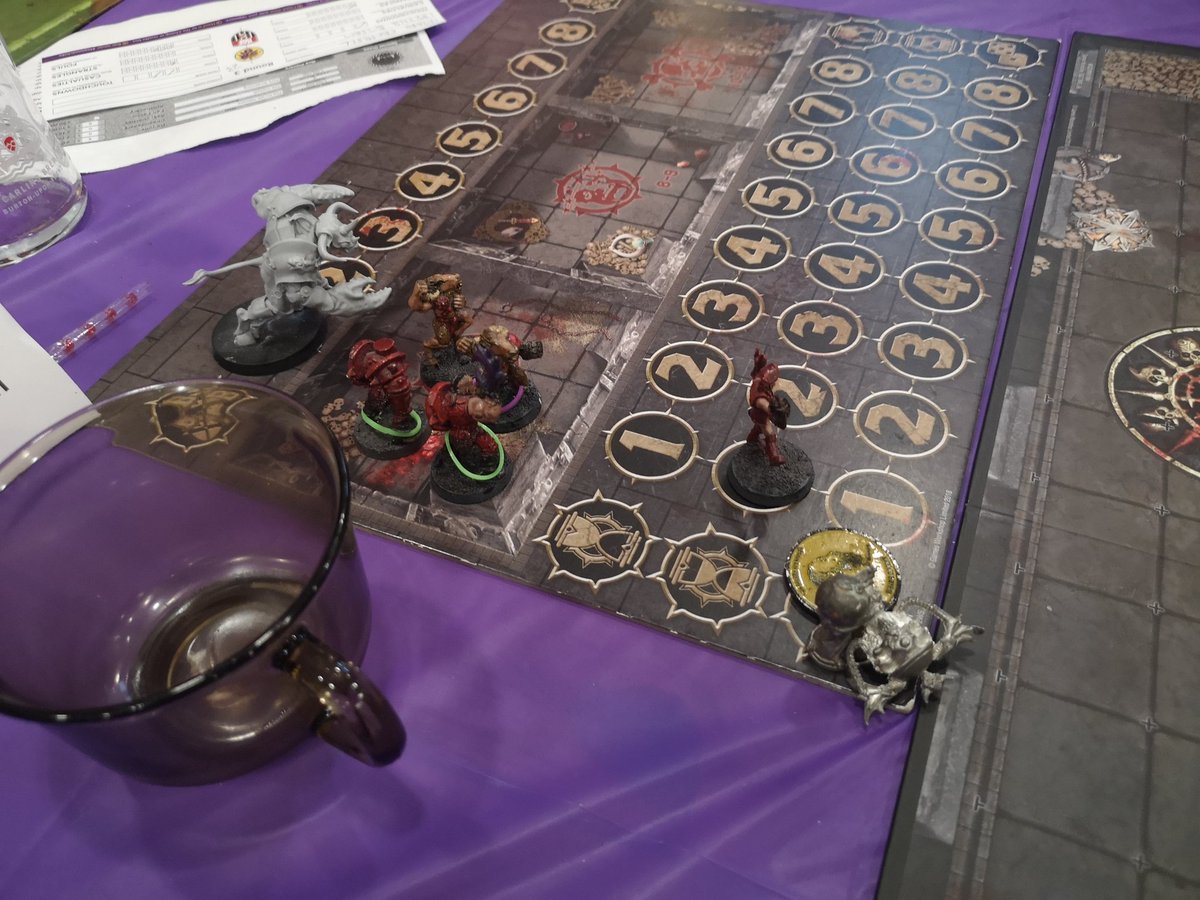 Ol__Monk's tweet photo. #StrangleBowl game 3. Another Vs Chaos. Swealtering heat is a thing. https://t.co/MBIYgSk1nA