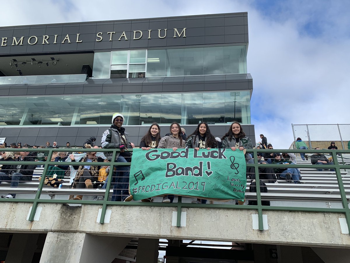 PHSBelles's tweet photo. We love @GoPirateBand!!!! Good luck today!!! We are so proud of you!! ๐๐ดโโ ๏ธโ ๏ธ๐ผ๐บ๐ท#prodigal2019 #performanceofpride https://t.co/Sm533gobcu