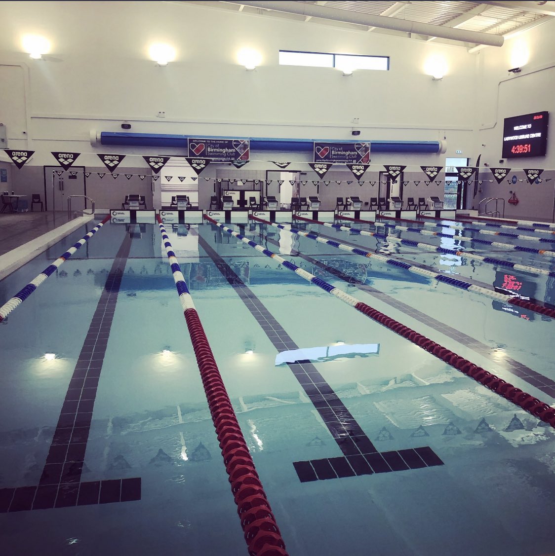 Day 1 of our Winter Open Meet done ✅ 
We had a great day and look forward to seeing everyone again tomorrow for more fantastic swimming.

Remember clocks go back tonight 🕰 extra hour in bed 🥳

<a href="/arenaUK_/">arena Water Instinct UK 🇬🇧 🇮🇪</a>
<a href="/solosportbrands/">Solo Sport Brands</a>