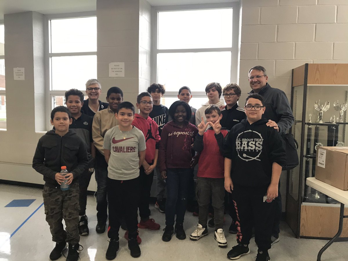 PalmElementary's tweet image. Palm Chess Club rocking it in Solon today!! Thanks Mr. Brdar and parents for making this a reality for our scholars! #PalmPride #TitanPride @loraincsd