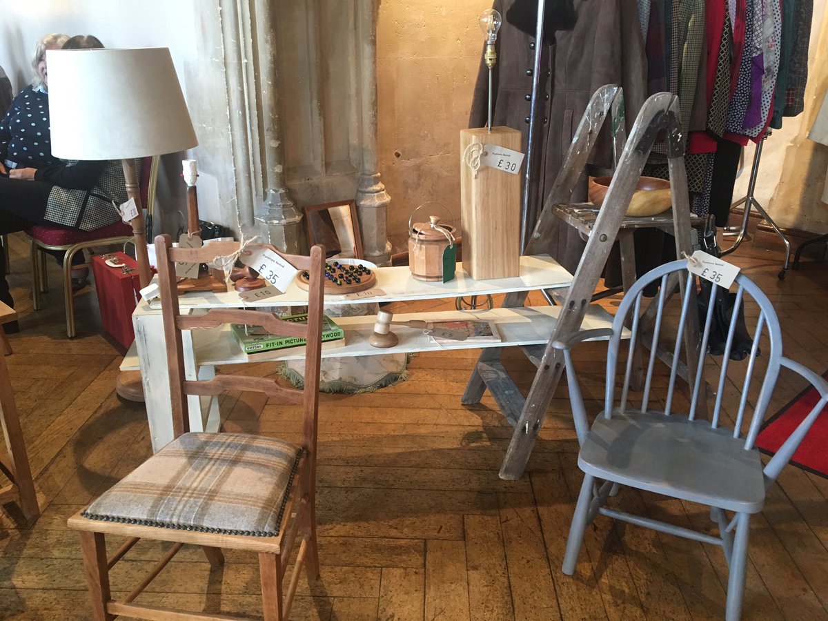 AnniesEvents's tweet photo. Glorious #vintage #antiques @Ashton_Court_ tomorrow Sun 27th Oct plus cafe and cream teas 😍 come on over ! https://t.co/XTcgneXTIL