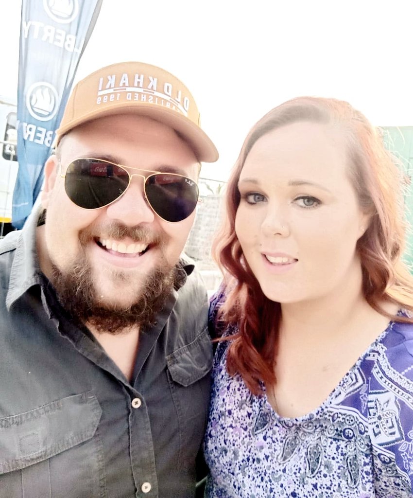 KayCee tweet media
