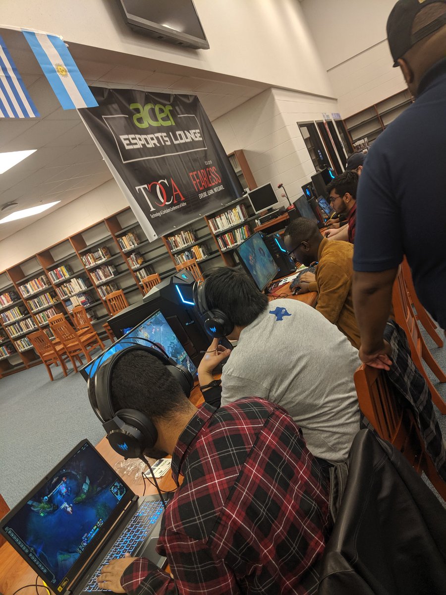 KKiser_'s tweet photo. Representing at the @TCCAConf ! #HoustonBlast what a great experience !! @esports https://t.co/lCXcY66MFG