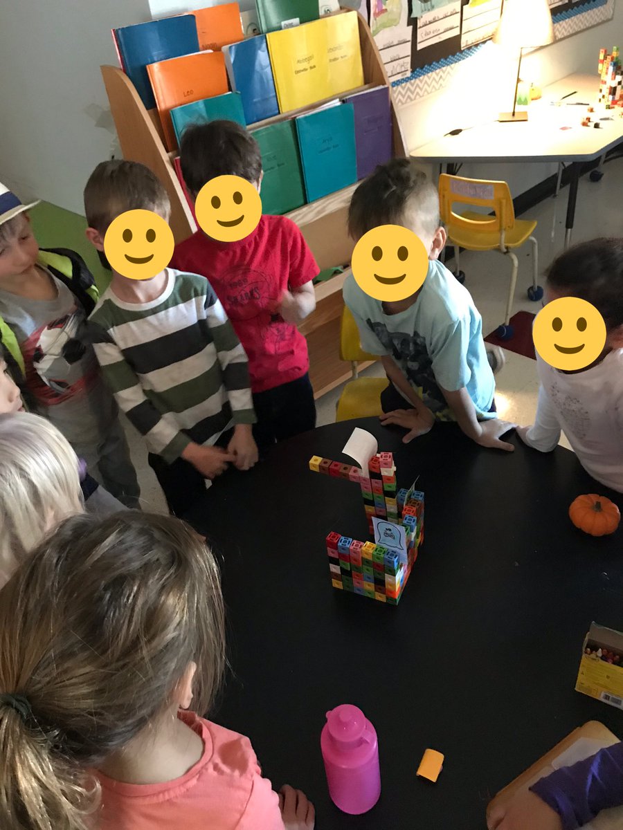 KarlyPedersen3's tweet photo. Building haunted houses for our ghosts 👻 #STEMchallenge https://t.co/USkHPXA8Za