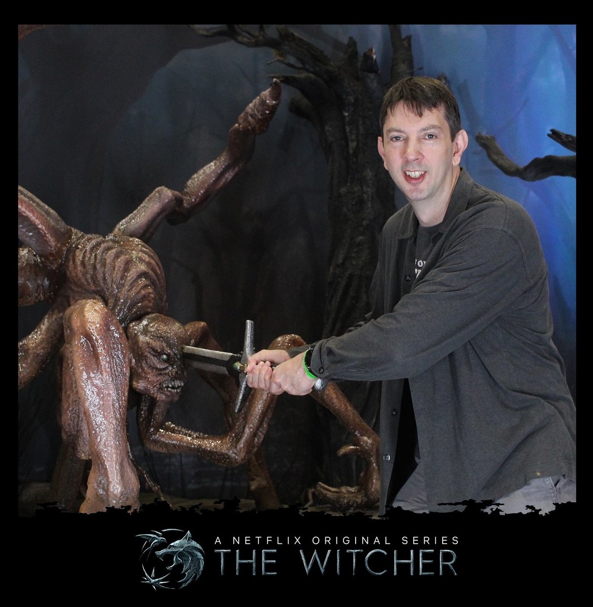 MapButton's tweet photo. Tackling spiders at #MCMComicCon, looking forward to #TheWitcherLondon coming to #Netflix https://t.co/qS4WH4TaTH