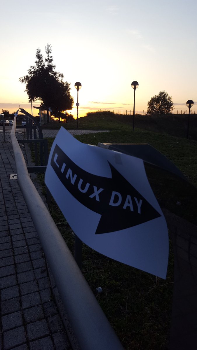 Roma2LUG tweet media