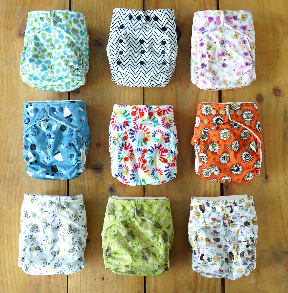 babipur's tweet image. Baba + Boo are 10 and they've released a collection of wonderful prints to celebrate! 

The collection is available in one size, newborn nappies as swell as 3 different sizes in wet bags

⭐Check them out here➡️ ow.ly/y4H450wRaSI

#lovebabipur
#babaandboo
#babaandboo10