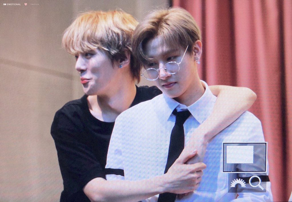 Let’s count on how many time of minhyuk putting his hand around changkyun’s shoulder