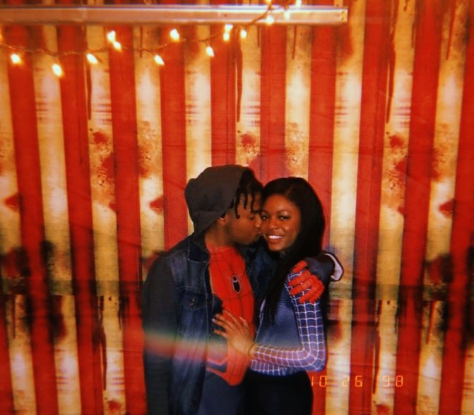 Flyer_Films's tweet photo. Love you @tizzle27 #halloween2019 #SpiderManFarFromHome #spiderman #spidergwen #love #MarvelStudios #KevinFeige #Sony #comicbookcast2 #geeksandgamers #FandomMenace https://t.co/BhEgWXsp2f