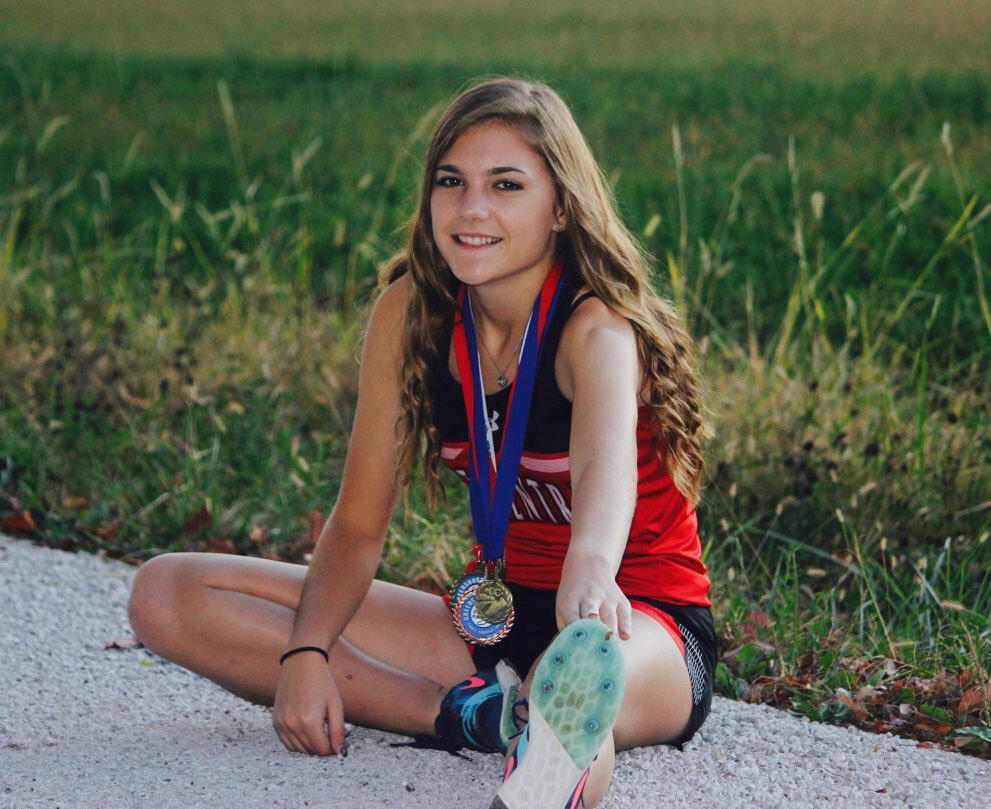 mrs_wedding's tweet photo. So proud of this girl as she ran her final high school cross country race today! A Semi-State qualifier all 4 years-2 years with her team, 2 years individually. Amazing! #ECTrojans #proudmom @emileewedding https://t.co/TjEzU1mEJF