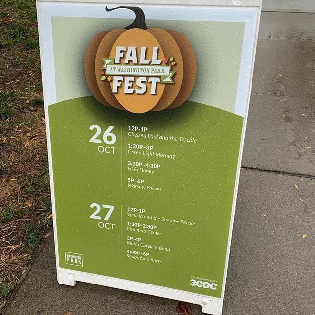 Washington Park.  Let’s sing in the rain. ift.tt/32Q1lyG