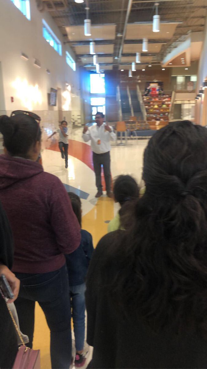 B_Russ_Garcia's tweet photo. Spent an amazing morning with our Dolphin Terrace Community touring the new Mission Valley and Thomas Manor Elementary Schools. Thank you for your hospitality. The campuses are EXTRAORDINARY❤️#YISDFriendsFamilyCampusTours #2015Bond https://t.co/8LsYVXFihw