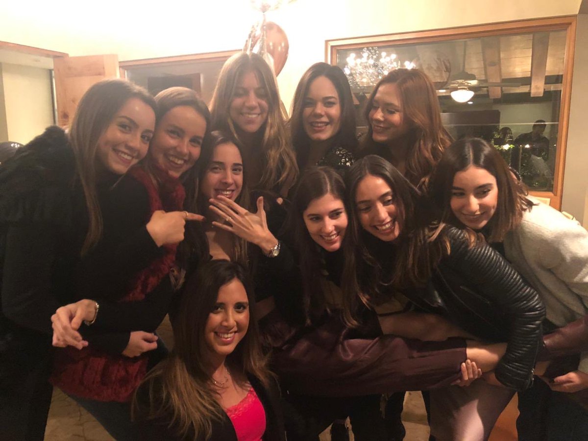 tam_mr's tweet photo. Se nos casa este bombooooooon 😍♥️ te amamos ! @emmadlfs https://t.co/7L2J4h58w5