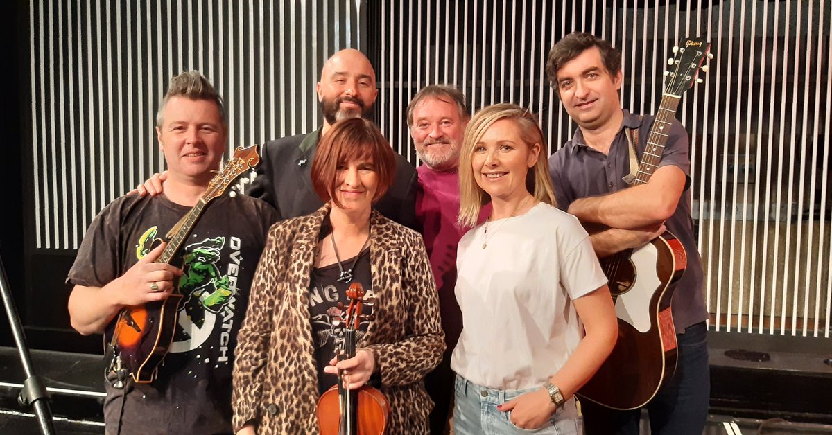 thepalemusic's tweet image. We're rehearsing with some very special guests now, for 'The Ray D'arcy Show' tonight.

Tune in to RTÉ One to catch us live for a very special gig, 9:45pm.

#thepale #thepalemusic #rteone #theraydarcyshow #rtestudios #raydarcy