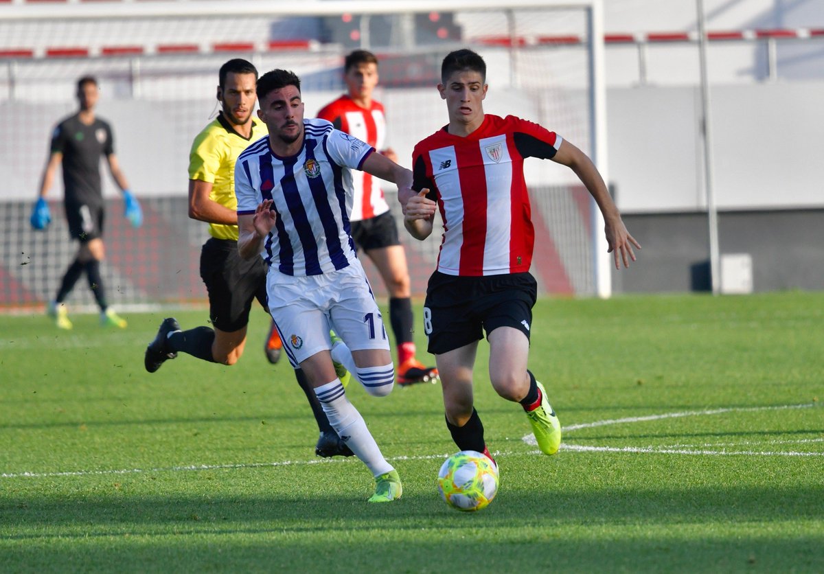 Athletic Club (@athleticclub) on Twitter photo FINAL | Termina el encuentro en Lezama. Solvente victoria del #BilbaoAthletic frente al <a href="/realvalladolid/">Real Valladolid C.F.</a> Promesas.
4-1 | #BilbaoAthleticRVPromesas #AthleticLezama 🔴⚪️🦁 FINAL | Termina el encuentro en Lezama. Solvente victoria del #BilbaoAthletic frente al <a href="/realvalladolid/">Real Valladolid C.F.</a> Promesas.
4-1 | #BilbaoAthleticRVPromesas #AthleticLezama 🔴⚪️🦁