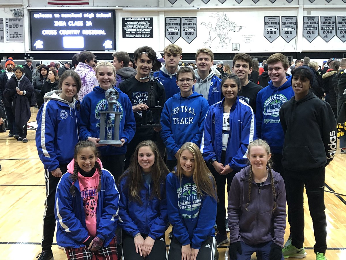 CentralGirlsTF's tweet photo. @AthleticsRocket @Central301 @301_chs @Rockets_XC @VinceNeil301 Congrats to both the boys and girls xc teams as they advanced from the IHSA Kaneland Regional today. Girls were 5th and boys 4th!!! https://t.co/7KcMO0epSz