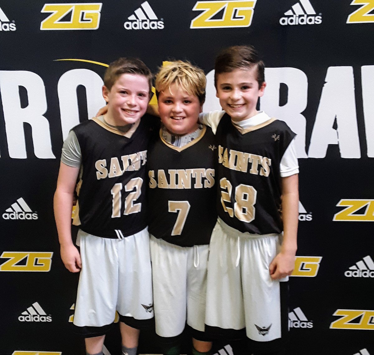 Terrific Trio⛹️‍♂️❗❗❗ for leading Boys 4th Grade <a href="/MassSaints/">MassSaints</a> to a win!...#12 Patrick Ewald...#7 Anthony Ficco...#28 Bryce Botelho. Congrats guys!
#BattleForTheBelt