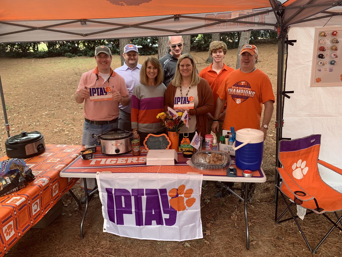 sdacu's tweet photo. @IPTAY_ Come see us in Lot 20! #ALLIN https://t.co/0gjEHjcqK2