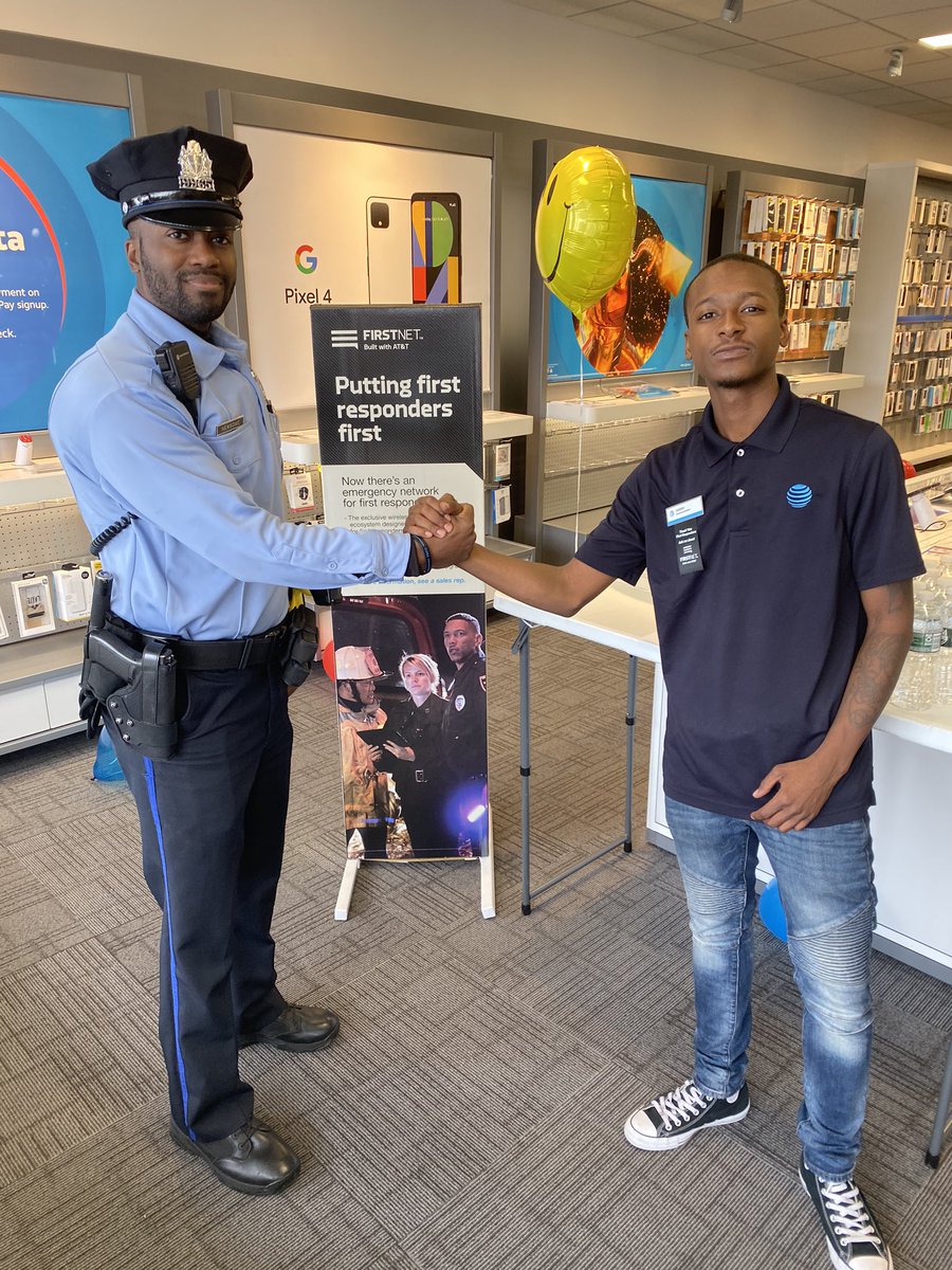 Ivy ridge supports all of our first responders and just want you to come down and see how beneficial AT&amp;T can be in your lives like our friend here ‼️ <a href="/PhillyPolice/">Philadelphia Police Department</a> <a href="/PhillyFireDept/">Philadelphia Fire</a> @attportablesel1 @ATTPortablesEVD <a href="/danbostelman/">danbostelman</a> <a href="/JakeAraghi/">Jake Araghi</a> #police #fire
