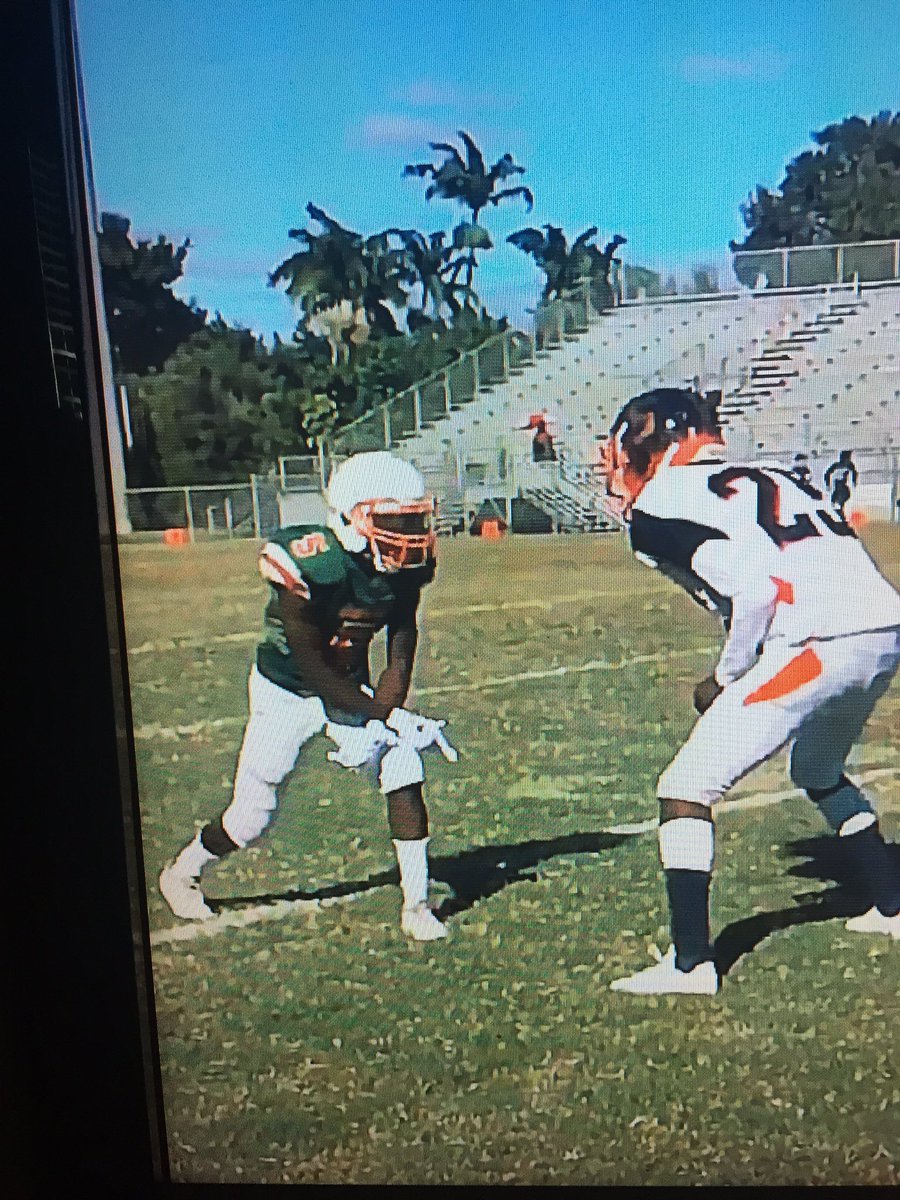 _LayLow5's tweet image. @CoachJohn_HYAS  dropping Film  soon 🤫🔥 #freshmenseason