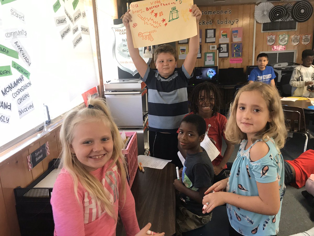 Ms. Heidenberg’s JR campaigners planning and preparing for the 2019 Candy Election! Who wants to be our voters?! <a href="/MsTBerry7/">Taylor Berry</a> <a href="/Mrs_Nolan4/">Emily Nolan</a> <a href="/Watson_VCS/">Jason Watson</a> <a href="/Ms_Gronka/">Ms.Gronka</a> <a href="/grace_weite/">Grace Weite</a> <a href="/im_ern/">Erin Martinez</a> @HHSK8Knights