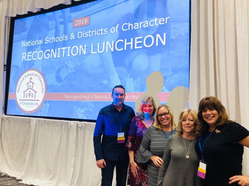 LakeviewCounsel's tweet photo. Rounding out this fantastic conference with another celebration! So proud of our Lakeview Lions that ROAR every day! #GotLakeviewPRIDE @LVLionsDen @RV_Rockets @CharacterDotOrg #character2019 https://t.co/9M59syLY75