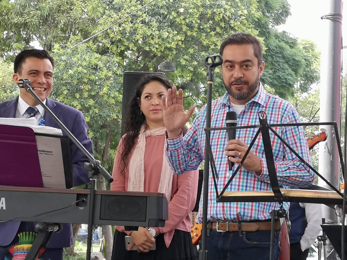 AzcapotzalcoMx's tweet photo. ☝️ Disfrutamos de la alegría que nos brinda el baile en #SábadosDeDanzón en el Jardín Hidalgo con la inigualable #OrquestaAnáhuac. 💃
#ConoceAzcapo 🏡 #SoyAzcapo 🐜 https://t.co/Skt1AuX7j5