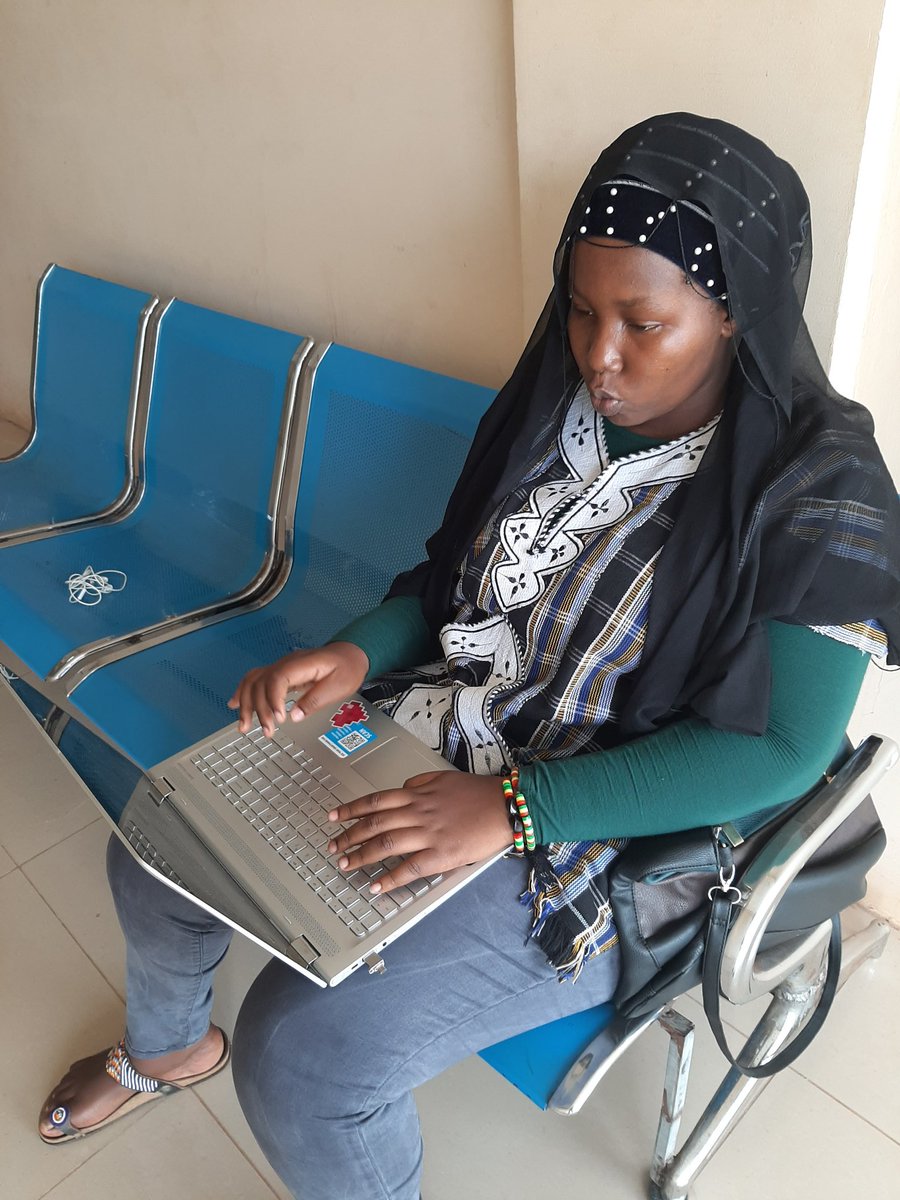 PyladiesTarkwa's tweet image. So for  our seventh  meetup, we went  outdoors 💻join us again next week,same time!!
#womenintech #codelikeagirl #codeinpython