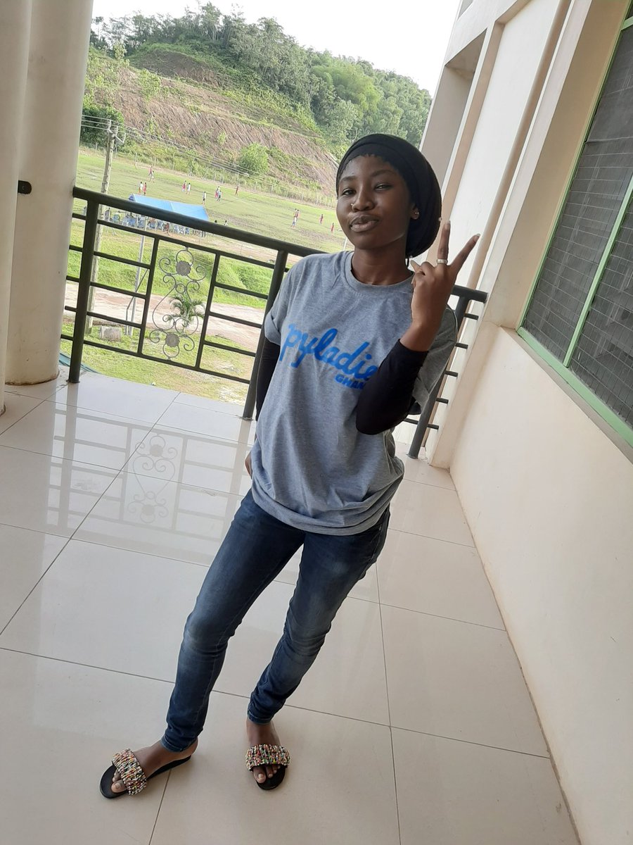 PyladiesTarkwa's tweet image. So for  our seventh  meetup, we went  outdoors 💻join us again next week,same time!!
#womenintech #codelikeagirl #codeinpython