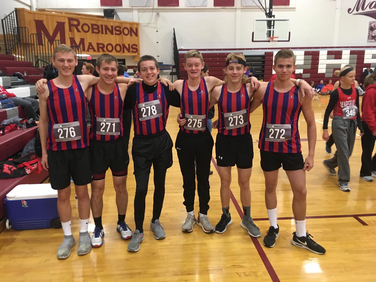 Congratulations to the #Carduffaloes who ran through the downpour this morning at regionals! The teams were led by Eli Johnson who ran a 18:02 to move onto sectionals next weekend as an individual runner!