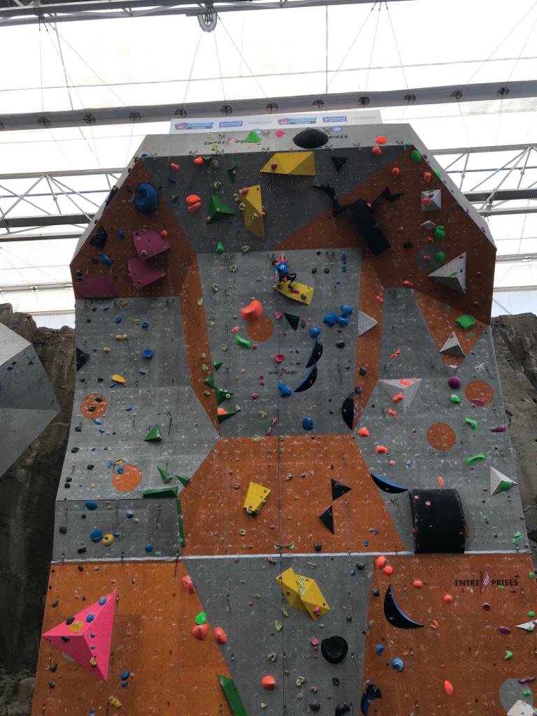 What a great few days @eicaratho with the kids. #NextGenBoy was loving the pink 7a+ on the comp wall. Look closely, he may be smaller than some of the volumes.....but he is there!

#climbing #EICARatho #CAC #ClimbScotland #ClimbersOfTwitter @IYSFoundation