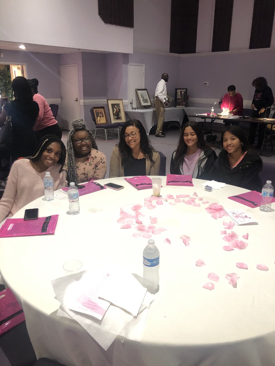 The cosmetology officers enjoyed a brunch for awareness for breast cancer. ⁦<a href="/LHSintheNews/">LaVergne High School</a>⁩ ⁦<a href="/rucoschools/">Rutherford County Schools</a>⁩ ⁦<a href="/RuCoCTE/">RuCo CTE</a>⁩ ⁦<a href="/BCRFcure/">The Breast Cancer Research Foundation</a>⁩