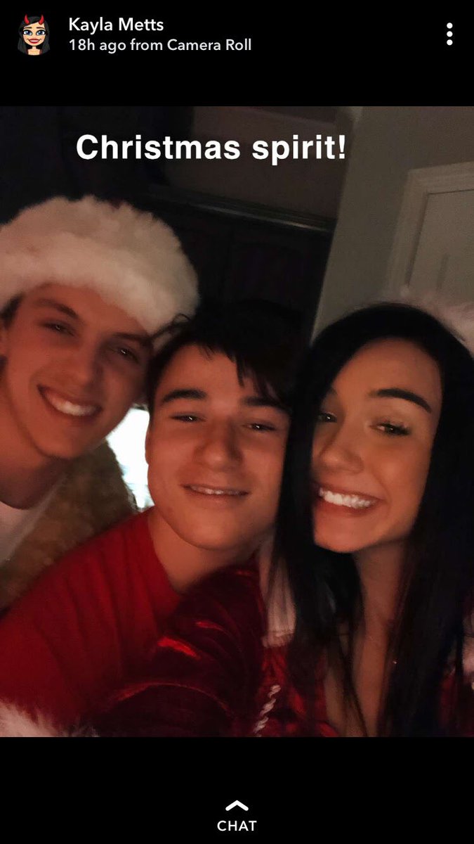 JakeWindes's tweet image. Happy birthday to my best friends girlfriend happy birthday baggy boy @kaylametts1