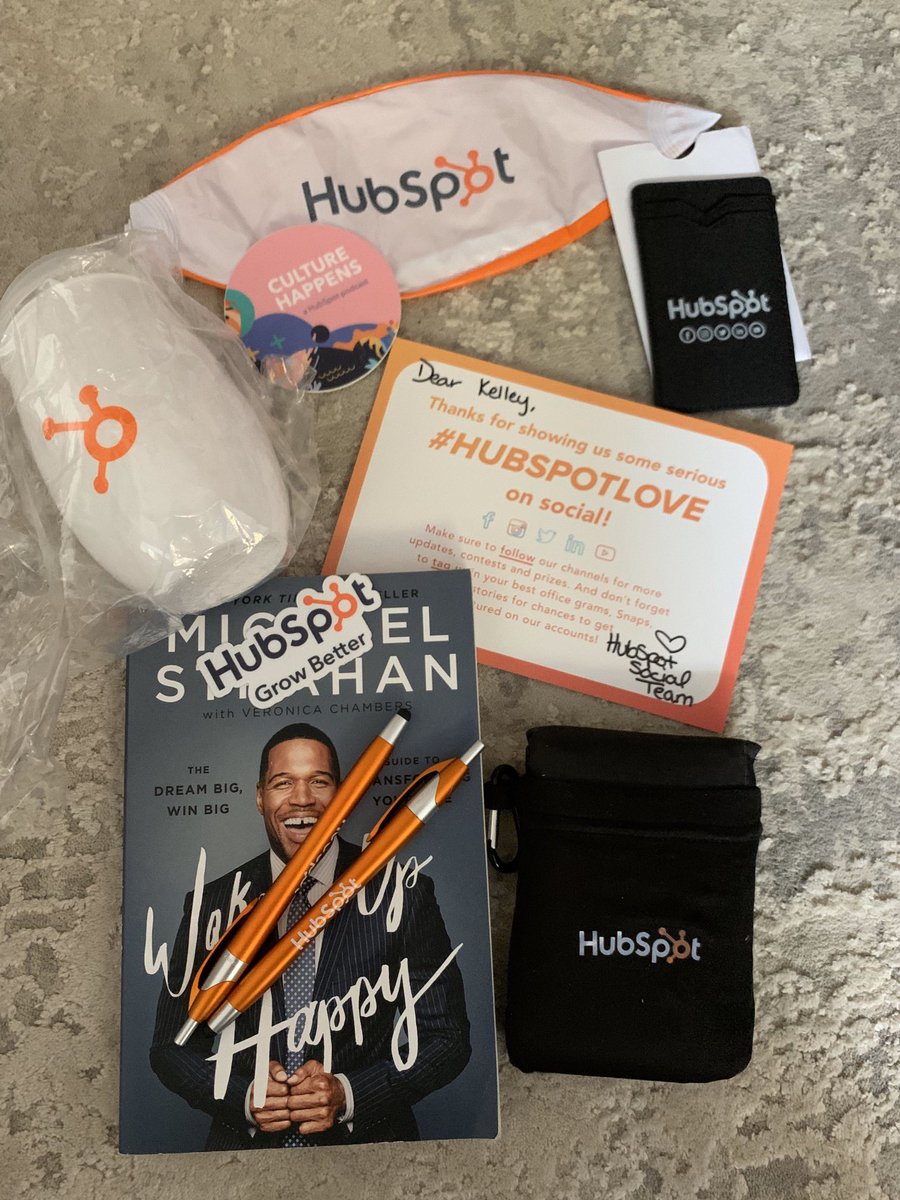 KGervaise's tweet image. Was expecting a notebook. Got this box of goodies instead (yo-yo not pictured). Too good not to share. Thank you @HubSpot  
 #ExperienceMatters #hubspotlove