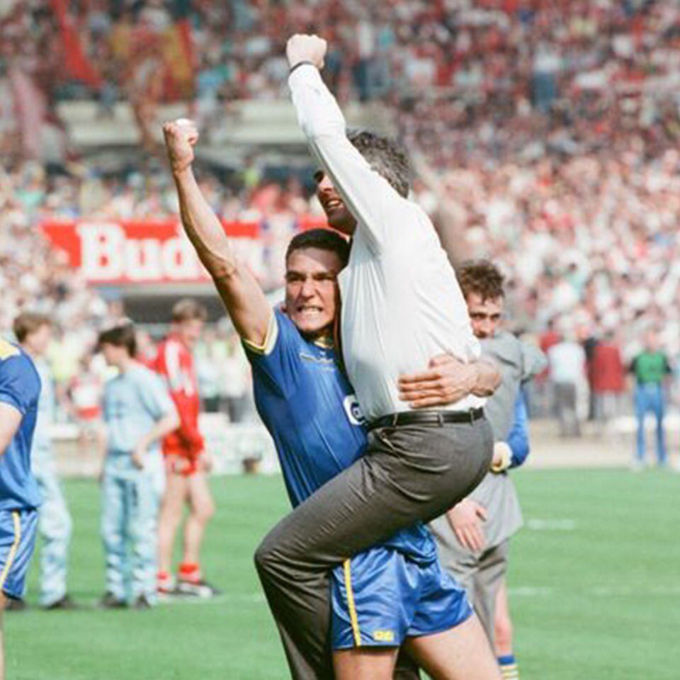 Fudge Urban (@fudgeurban) on Twitter photo Ohh Vinnie Vinnie. <a href="/VinnieJones65/">Vinnie Jones</a>
🎵 🎵 He's one of our own!
He's one of our owwwwwn!
Oh Vinnie Jones!
He's one of our own! 🎵 🎵
Fair play mate.
#FudgingBrilliant
#XFactor
#VinnieJones
#XFactorCelebrity Ohh Vinnie Vinnie. <a href="/VinnieJones65/">Vinnie Jones</a>
🎵 🎵 He's one of our own!
He's one of our owwwwwn!
Oh Vinnie Jones!
He's one of our own! 🎵 🎵
Fair play mate.
#FudgingBrilliant
#XFactor
#VinnieJones
#XFactorCelebrity