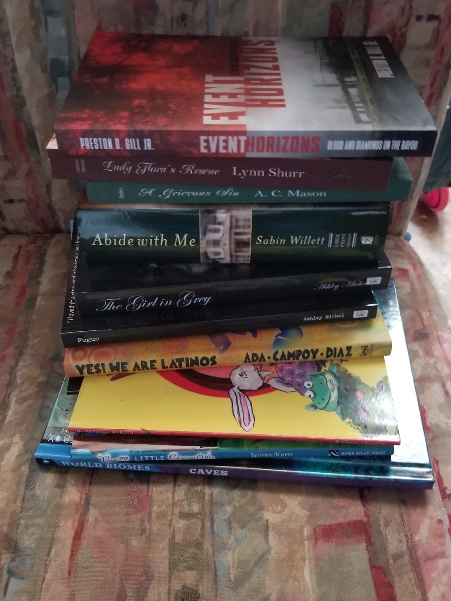 itsmamabearb's tweet photo. When you go to a book festival with the intent of not buying anything but then leave with half the library in your purse ...
Lots of reviews to make this year and next! Stay tuned for the #authorshoutouts coming soon!
#mylpl #LPBookFest https://t.co/6GHYZjd1kO