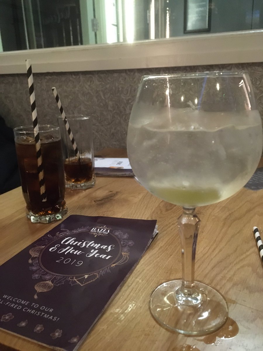 McPickles1903's tweet photo. Who would have known the Lake District has a decent nightlife!!
#nokidsweekend https://t.co/qdBhsHJ7UE