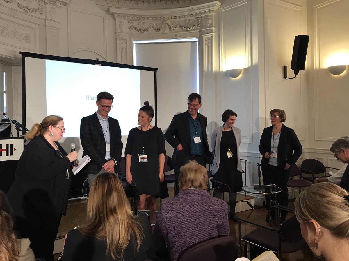 elallgaier's tweet photo. Many thanks to #PREPexchange19 for sharing insights into archives, librarys, museums in WashingtonDC. It has been immensely helpful to be able to go through #provenance issues together.
#provenanceresearch #digsmus #PREP2019 🇩🇪🇺🇸 @SmithsonianSec https://t.co/jUY4D3Dua3
