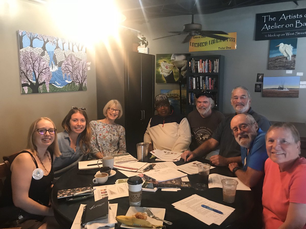 savycrab1's tweet photo. Had so much fun this morning at #CornerPerk in #BeaufortSC talking about climate with my peeps over at @cclbeaufortsc 🥳
#CVSC 
#CCL 
#ClimateChange https://t.co/OEUFRksxdn