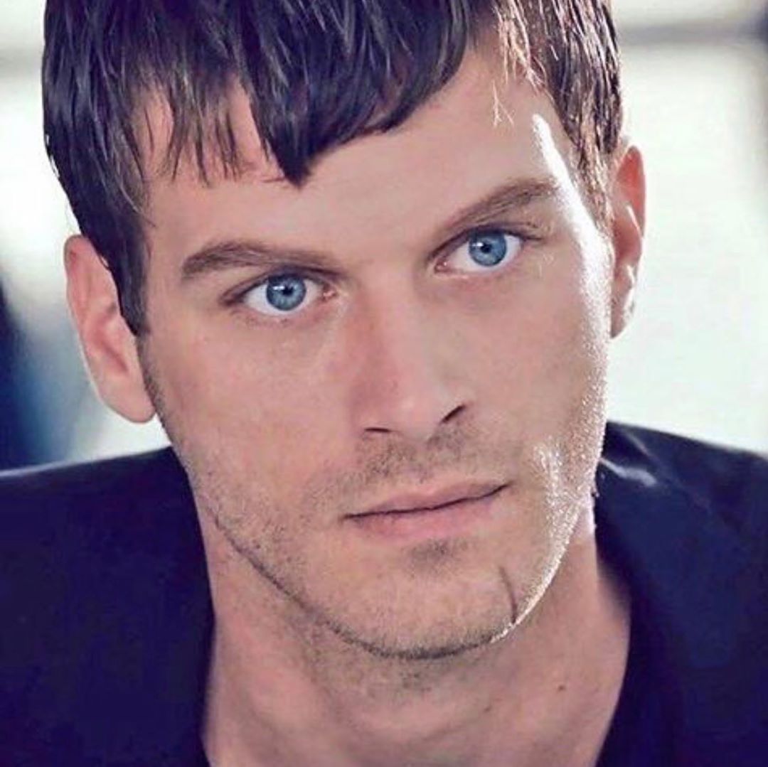 Happy Birthday kivanc tatlitug 
Mutlu y llar kivanc tatlitug
Iyi ki do dun         