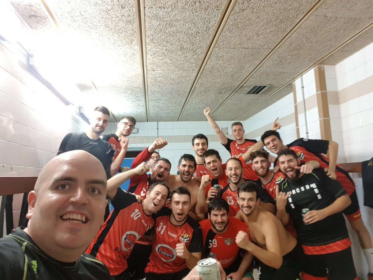 Handbol Cooperativa (@hcsantboi) on Twitter photo 🤾♂️#LligaCatH 🤾♂️
🏆Resultado:
<a href="/SAdrianenc/">Handbol Sant Martí Adrianenc</a> B: 24
🚘 <a href="/VolvoRonda15/">Volvo Ronda15 Barcelona</a>
Senior Masculino A: 27
<a href="/davidaguilarca/">david aguilar</a>
<a href="/SamuR_7/">Samuel Rodriguez</a>
<a href="/AjSantBoi/">Ajuntament Sant Boi</a>
#HCSB #VamosCoope
🔴⚫🔴⚫🔴⚫🔴⚫🔴⚫ 🤾♂️#LligaCatH 🤾♂️
🏆Resultado:
<a href="/SAdrianenc/">Handbol Sant Martí Adrianenc</a> B: 24
🚘 <a href="/VolvoRonda15/">Volvo Ronda15 Barcelona</a>
Senior Masculino A: 27
<a href="/davidaguilarca/">david aguilar</a>
<a href="/SamuR_7/">Samuel Rodriguez</a>
<a href="/AjSantBoi/">Ajuntament Sant Boi</a>
#HCSB #VamosCoope
🔴⚫🔴⚫🔴⚫🔴⚫🔴⚫