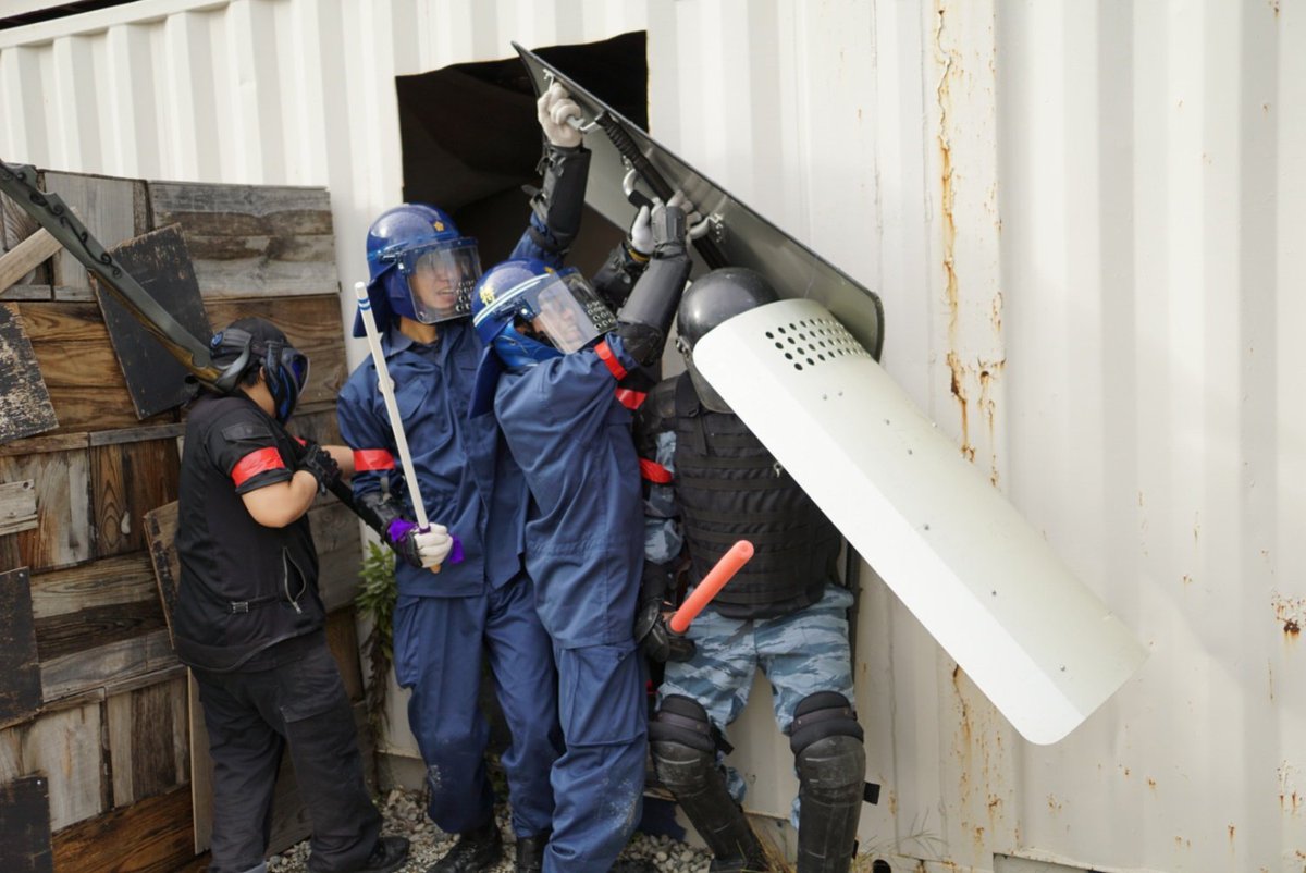 archie7774's tweet image. 昨日のコバサバお疲れ様でした！
近接戦、様々なネタやコバヤン爆死…はいつものことか！等々カオスで楽しい１日でした😁
あとコバヤンしばきもでき満足です！
参加の皆様、スタッフさん、そしてコバヤンありがとうございました！
#コバサバ
#こばやん
#コバヤン爆死
#コバヤンありがとう