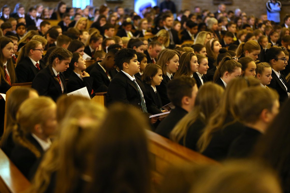 NPCAT_MEDIA's tweet photo. Year 7 at Trinity Catholic College Middlesbrough welcomed over 1000 young people to celebrate Mass with them the end of the first half term #NPCATmedia #trinitycatholiccollege https://t.co/2XUnKRD2rq